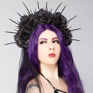 LASR Nevermore Rose Veil Crown